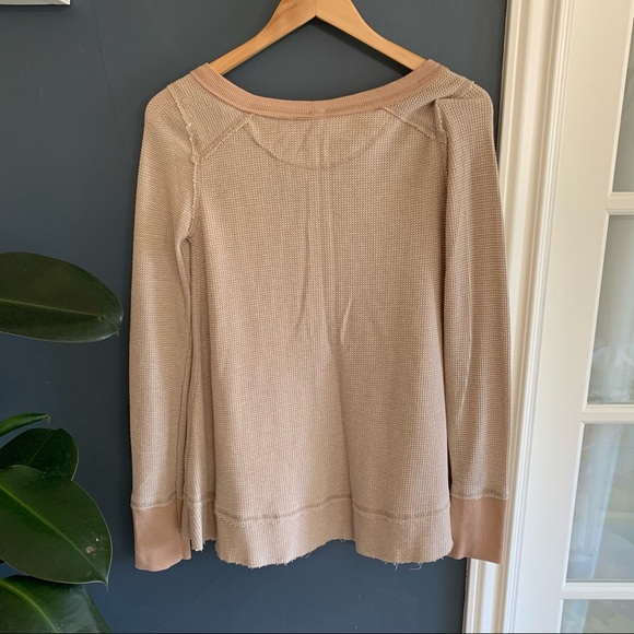 Free People We The Free Basic Thermal Top. S - Picture 3 of 12